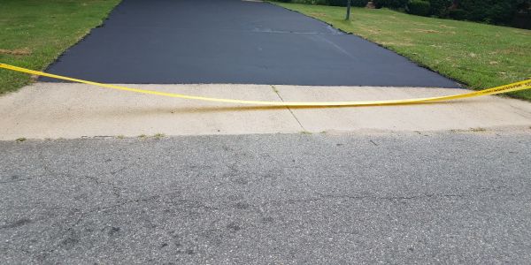 Driveway Sealcoating in San Jose